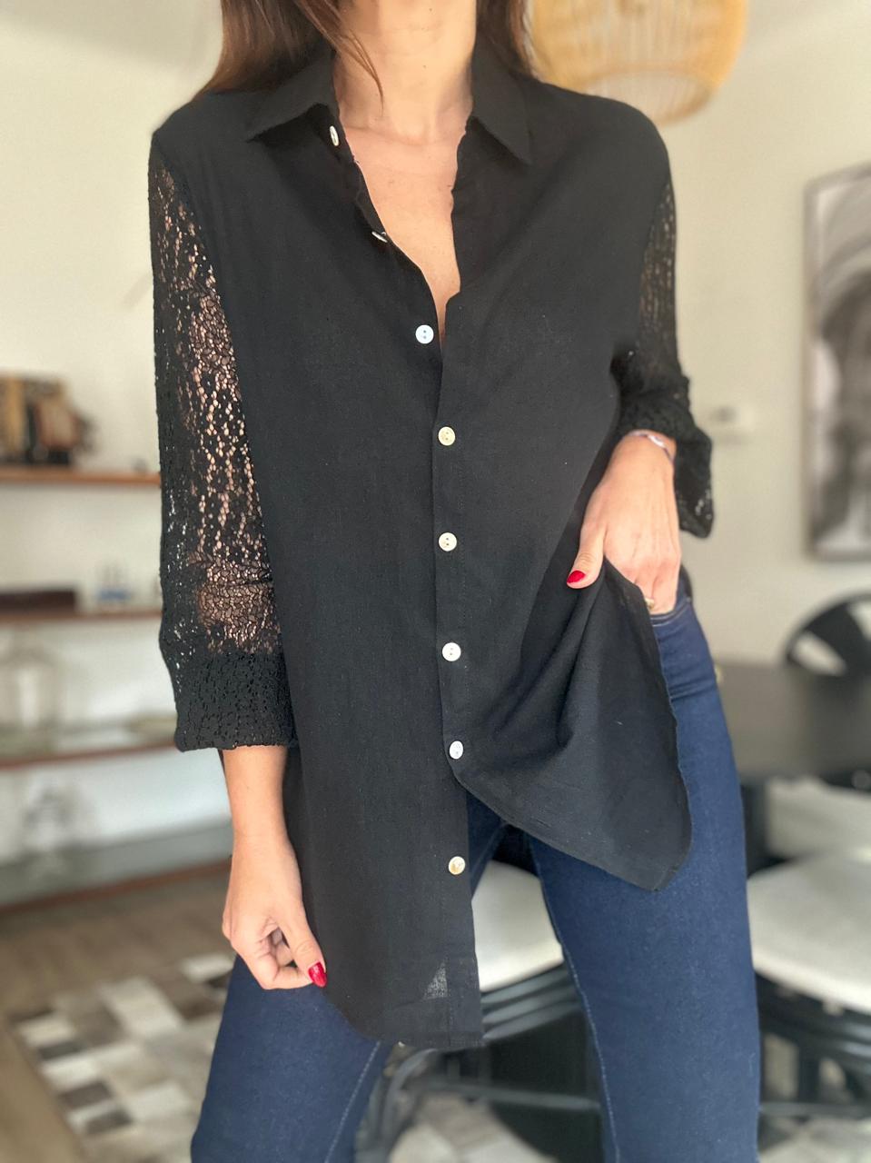 BLUSA TOKIO NEGRA
