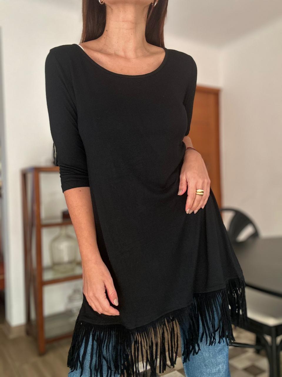 POLERA KENIA NEGRA
