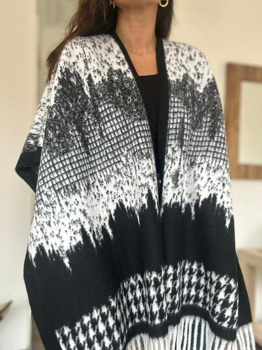 RUANA PONCHO VICTORIA BLANCO