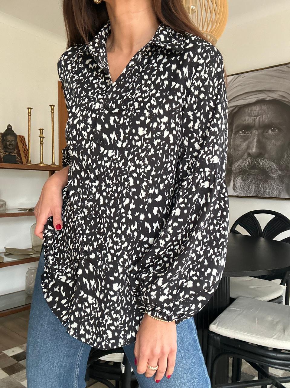 BLUSA AUSTRALIA NEGRA