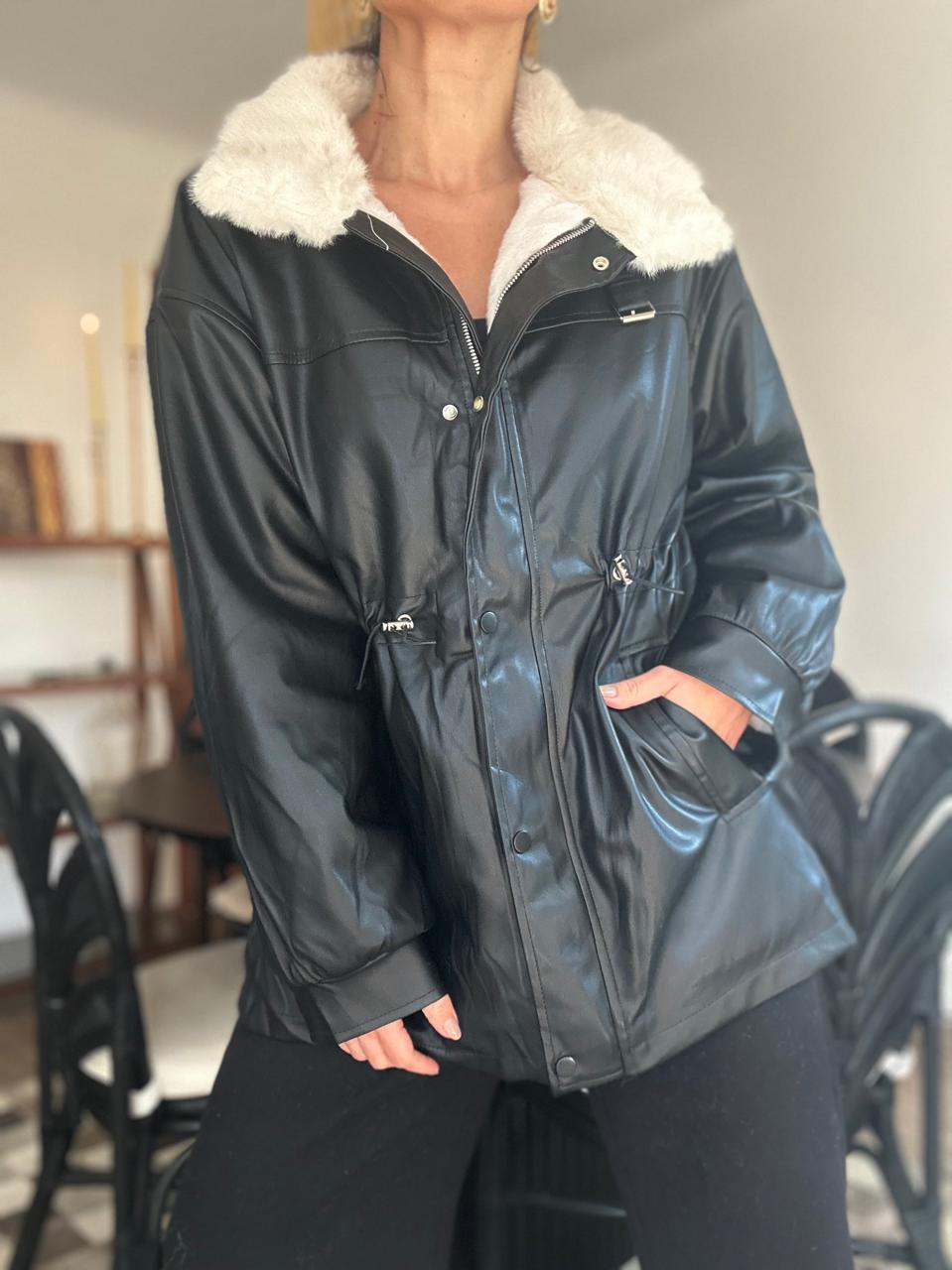 CHAQUETA CHICAGO NEGRA